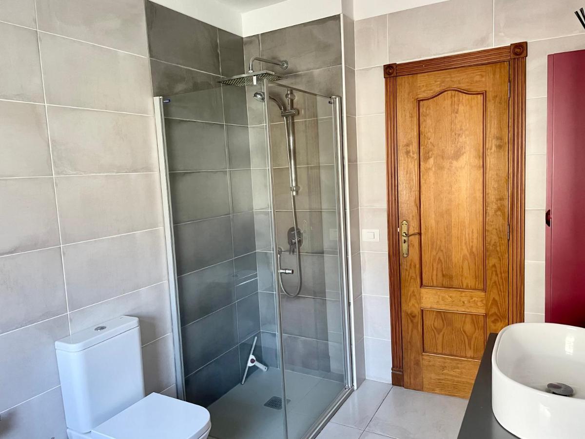 Villa Consuelo - Quiet Location Close To Resorts Buzanada المظهر الخارجي الصورة